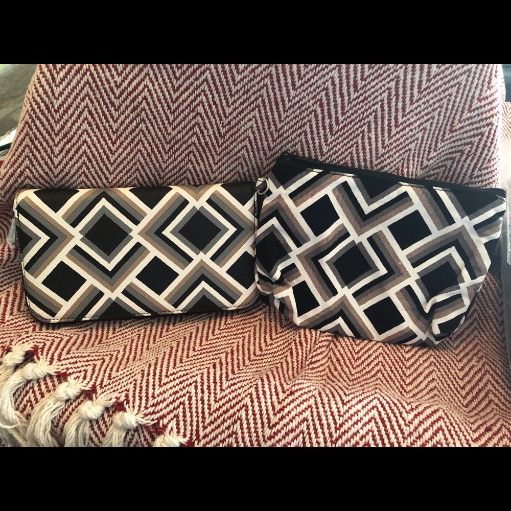 Thirty One AATB Wallet and zipper pouch bundle